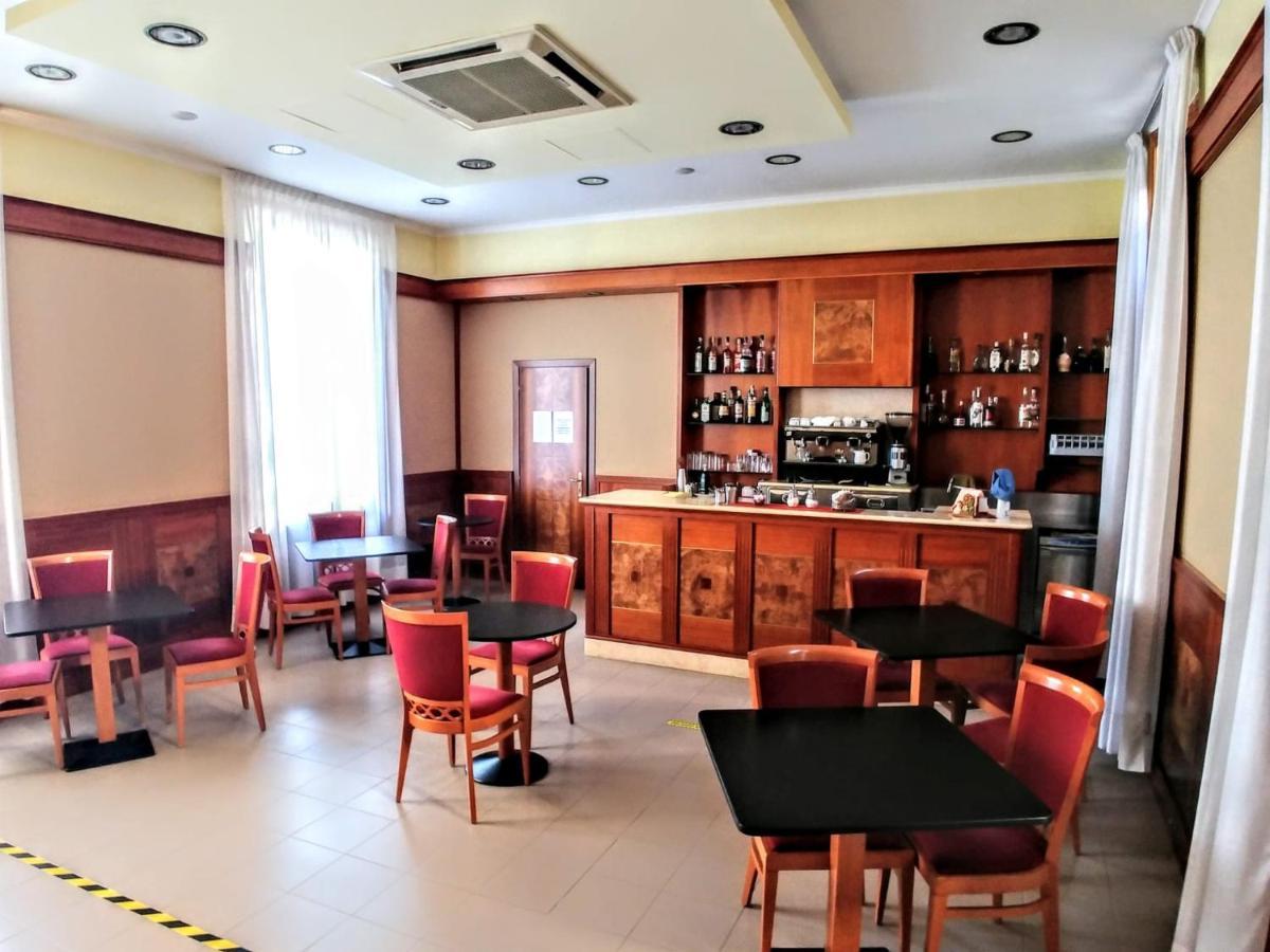 Hotel Carancini 살소마지오레테르메 외부 사진
