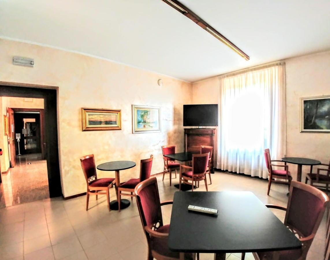 Hotel Carancini 살소마지오레테르메 외부 사진